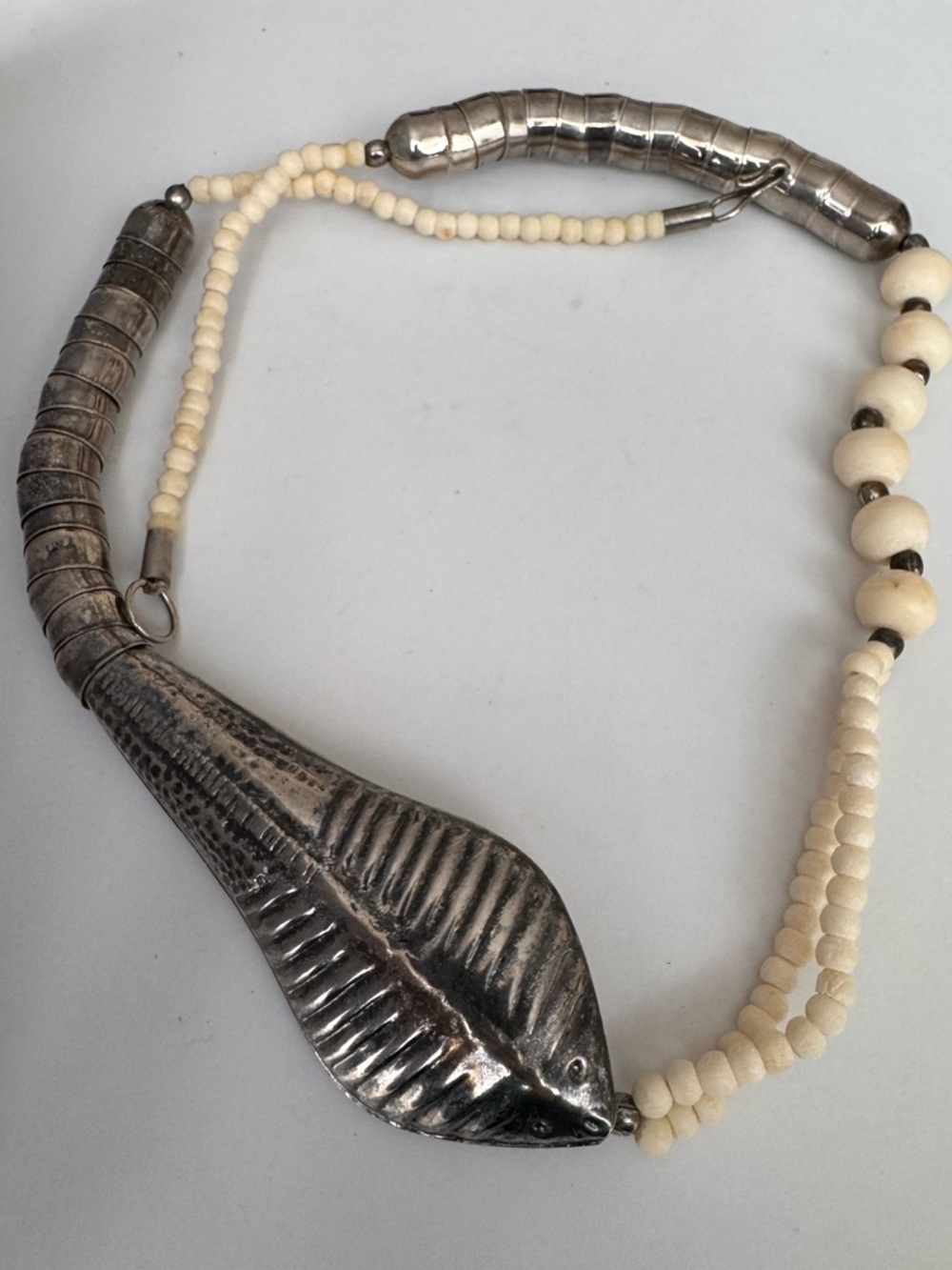 Vintage Snake Silver Tone Bone beads articulated Necklace